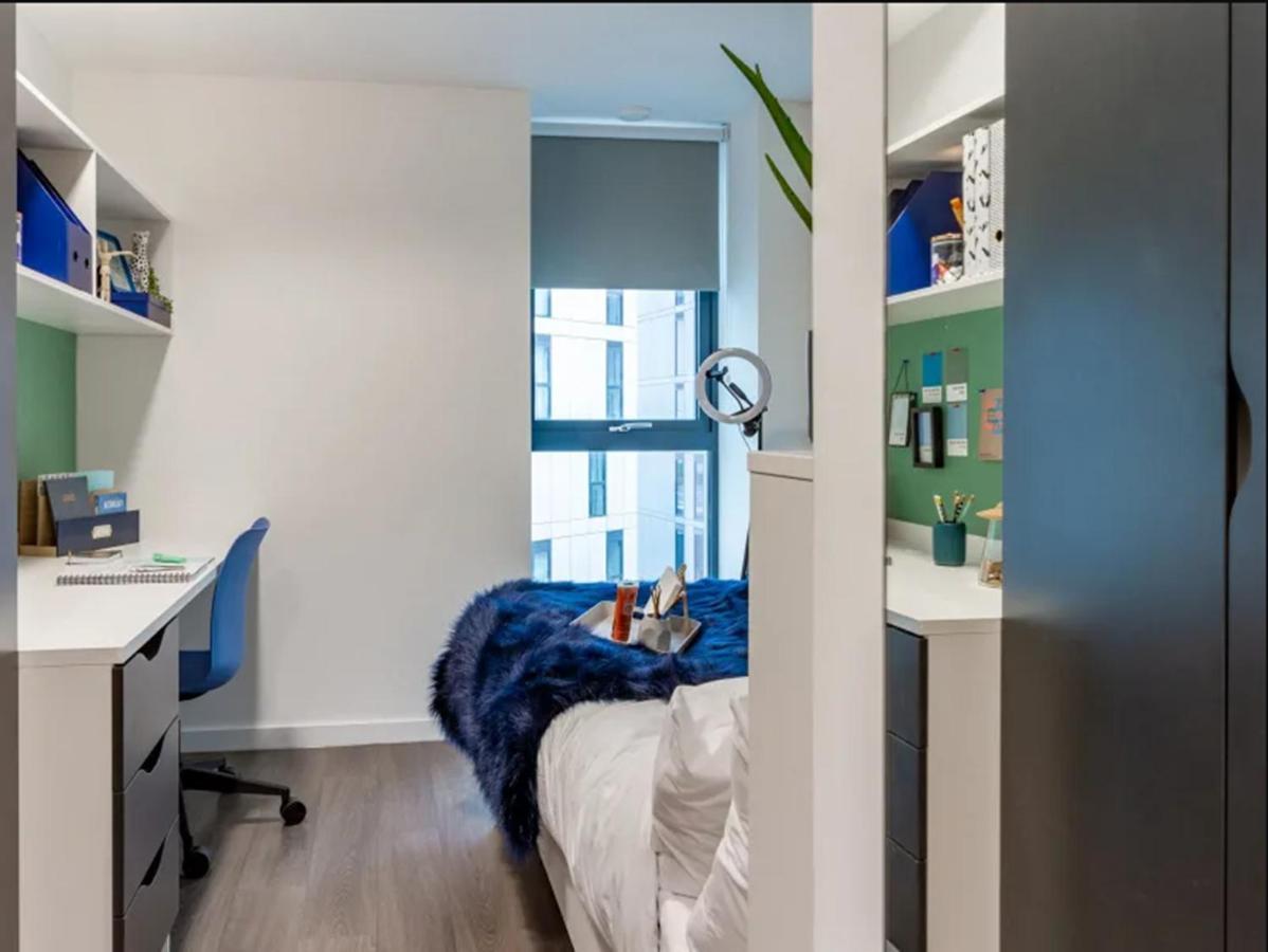 Modern Rooms In Wembley, Sk London Exteriör bild